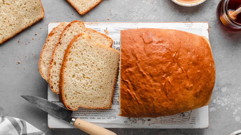 Các bước làm bánh sandwich với men nở