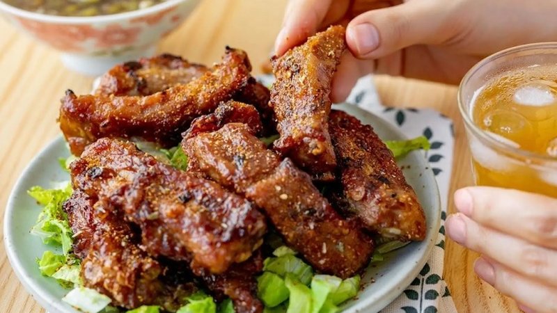 Các mẹo tránh cho sườn bị khô khi nướng
