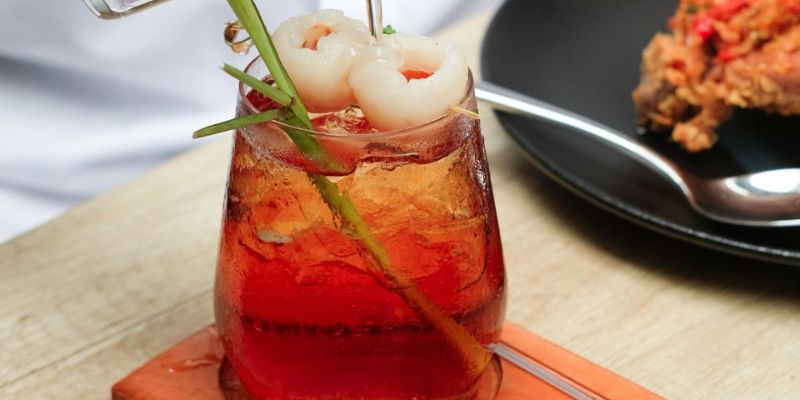 Chuẩn bị nguyên liệu làm trà vải