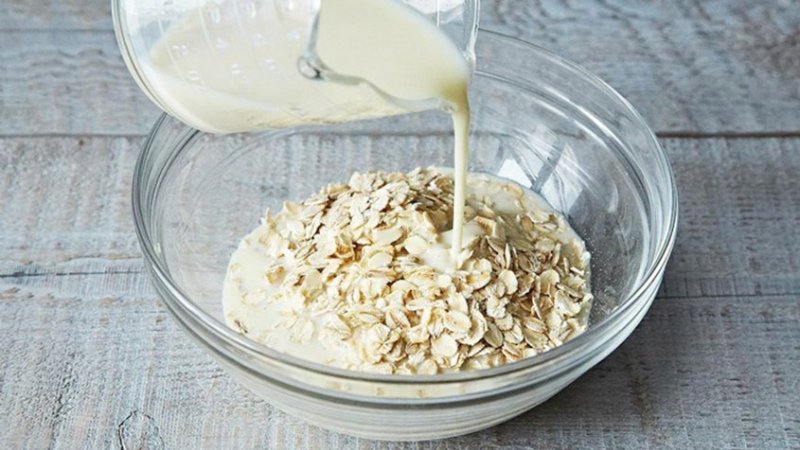 Yến mạch qua đêm sữa chua Hy Lạp